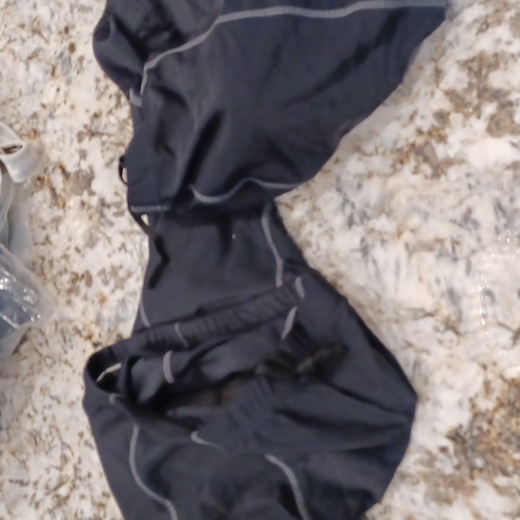 COPY - Lot of 2 Nashbar women's sz medium cycling padded shorts - Picture 1 of 3